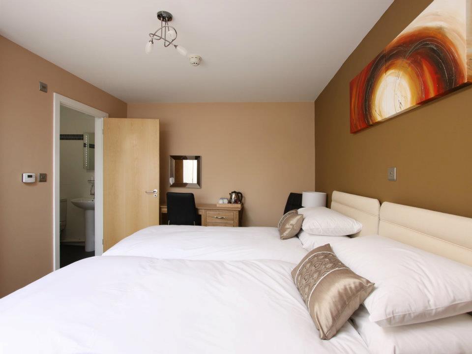 Bed and Breakfast Emlyn Arms à Llanarthney Chambre photo